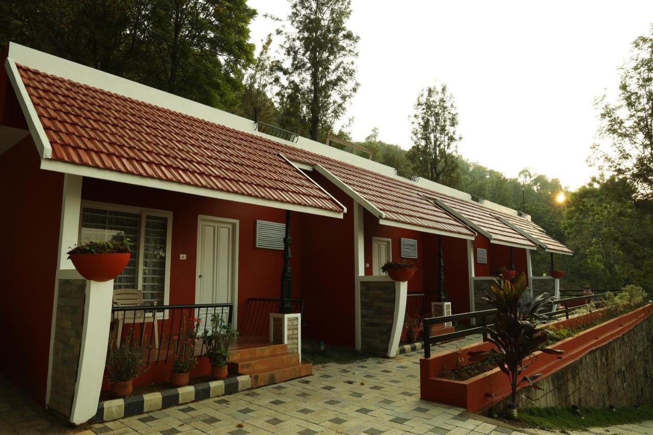 Velu'S Resort Gudalur  Exterior photo